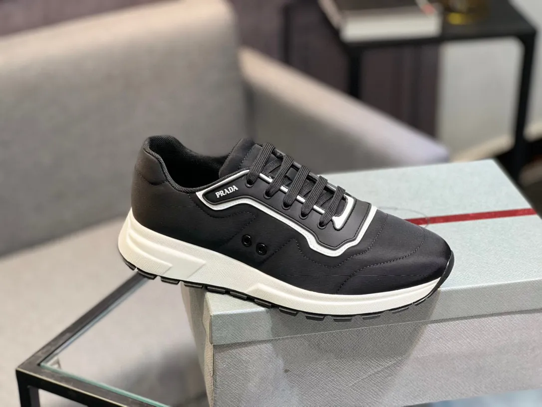 Men's shoes 💰540 PRADA "Prada" casual shoes Regular size: 38-44 (45 can be customized) Product material: Selected cowhide material, genuine leather lining, original outsole